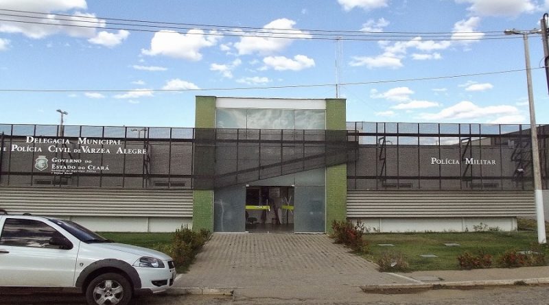 Agricultor é preso por suspeita de importunação sexual a mulher em via pública