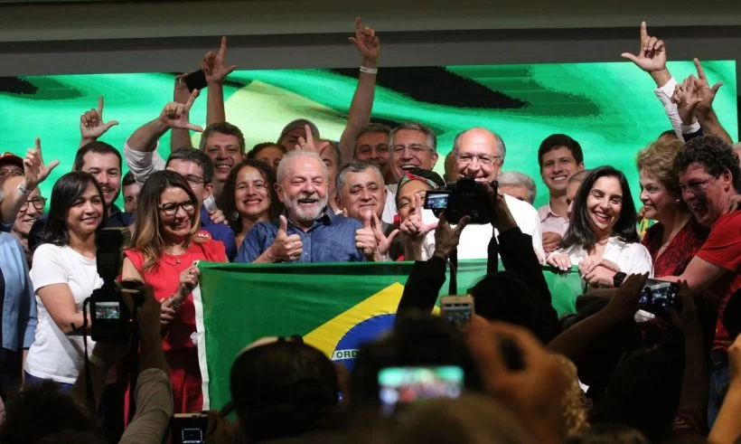 Lula vence Bolsonaro nos 184 municípios do Ceará