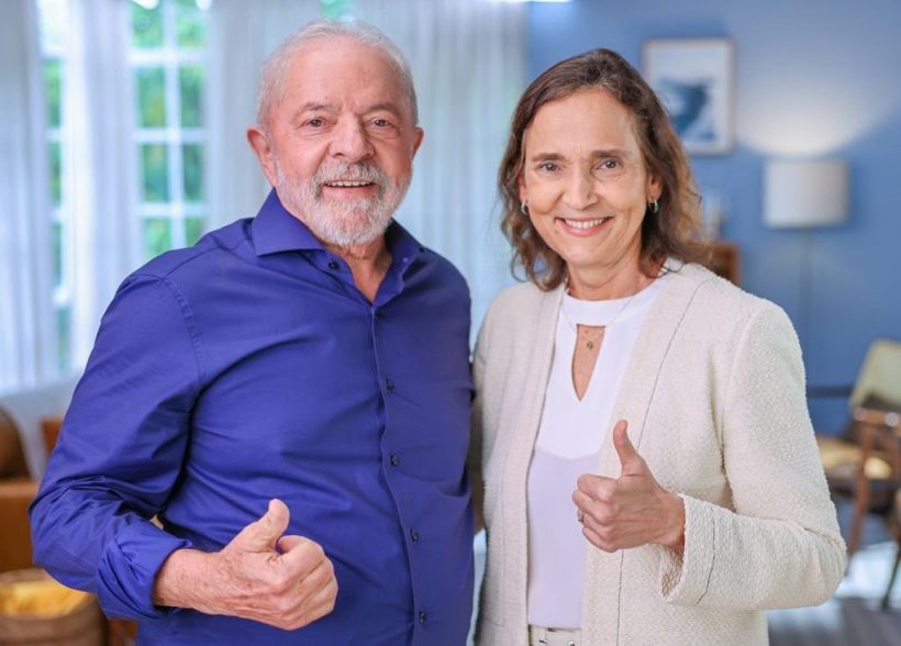 Izolda Cela grava participação em propaganda eleitoral gratuita de Lula