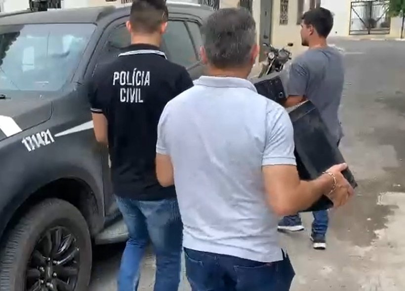 Dono da arma utilizada na tragédia em escola de Sobral é preso pela Polícia Civil
