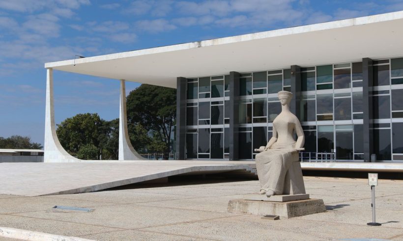STF decide manter ampliação de poderes do TSE no combate às fake news