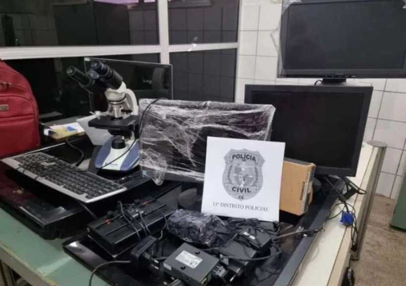 Mulher é presa em Fortaleza após furtar equipamentos de Faculdade onde trabalhava