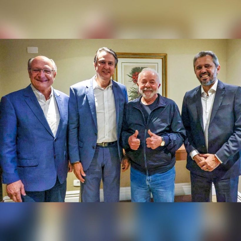 Elmano acompanha sanção do Programa Nacional Escola em Tempo Integral