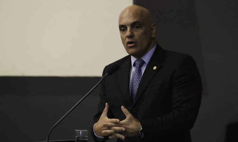 TSE determina bloqueio de 43 contas ligadas ao financiamento de atos antidemocráticos