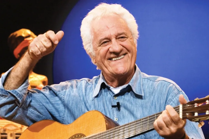 Cantor e compositor Rolando Boldrin morre aos 86 anos, em São Paulo