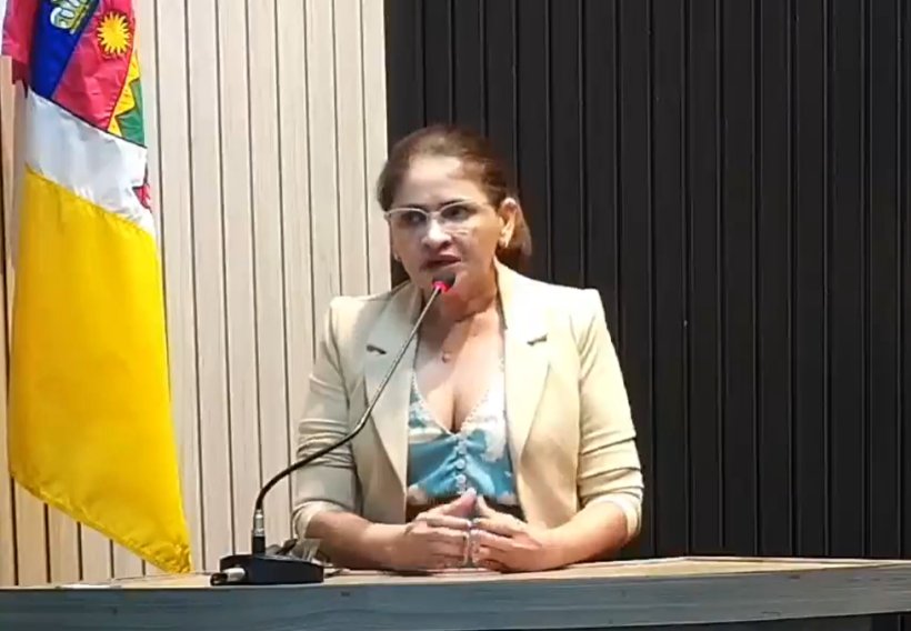 Diretora da Santa Casa de Sobral participa de audiência pública na Câmara Municipal