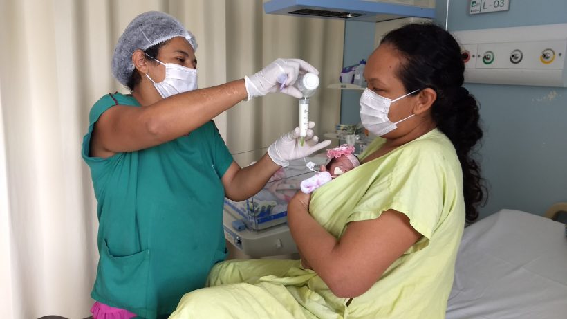 Campanha incentiva doação de leite materno em Hospital de Sobral