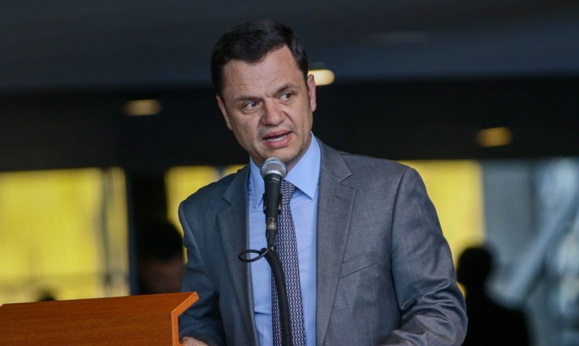 “Tudo será apurado e esclarecido”, diz ministro da Justiça, sobre atos de vandalismo no DF