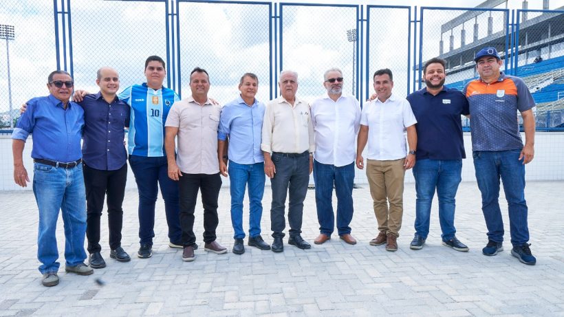Presidente da FCF visita Estádio Almir Dutra em preparação para Campeonato Cearense 2023
