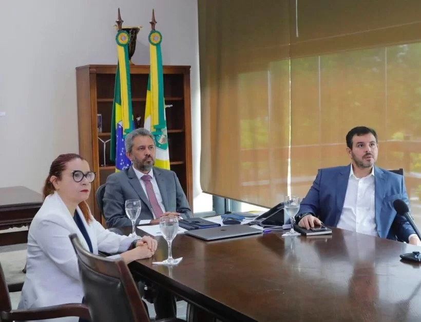 Uso de máscaras deixa de ser recomendado para locais fechados no Ceará