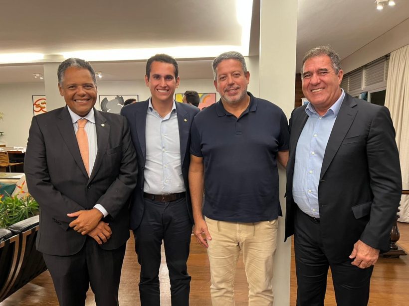 Bancada do PSD fecha apoio à reeleição de Arthur Lira para a presidência da Câmara Federal