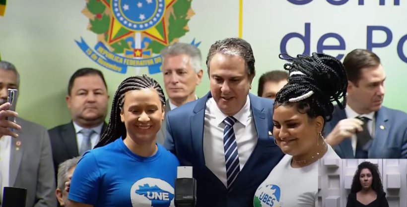 Camilo Santana toma posse como Ministro de Estado da Educação