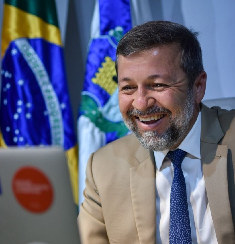 Élcio Batista prepara reformulação no PSDB para disputa das eleições