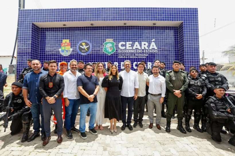 Governador Elmano inaugura CPRaio em Nova Russas ao lado de Giordanna e Júnior Mano