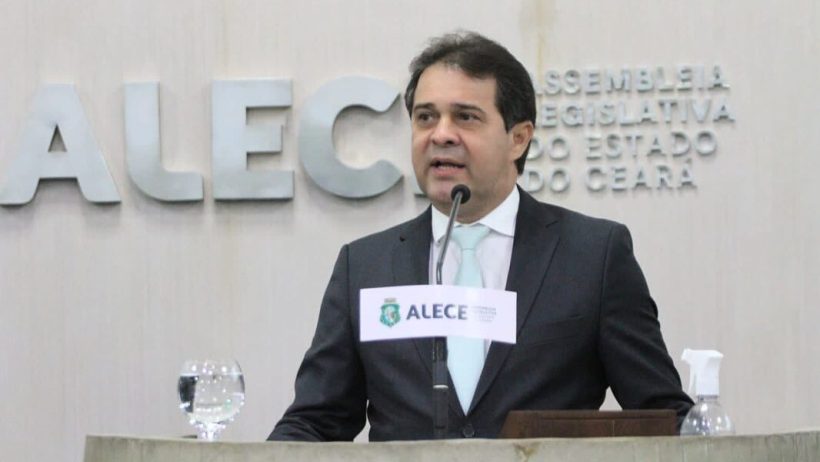 Presidente da Alece, Evandro Leitão, se filia ao PT no próximo sábado