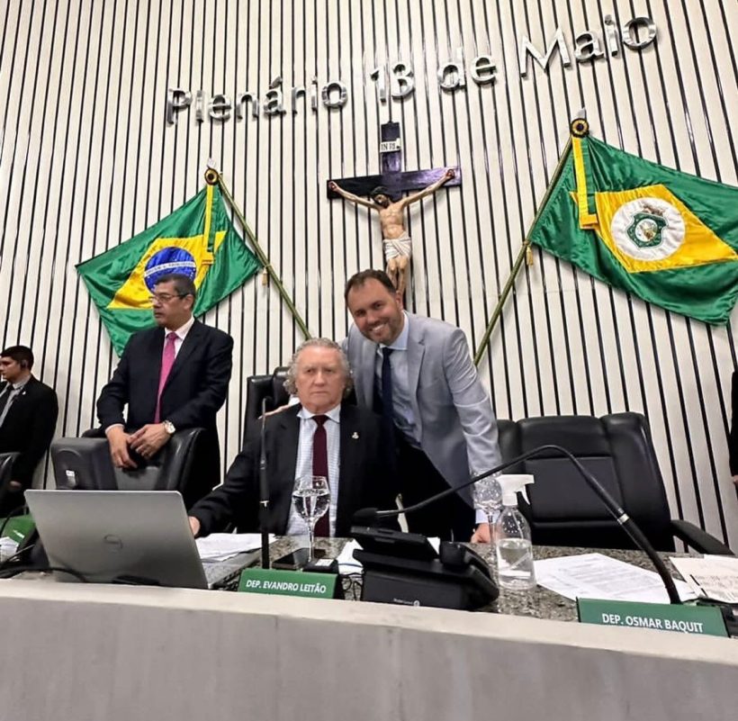 Moses registra encontro com Oscar Rodrigues na Assembleia Legislativa do Ceará