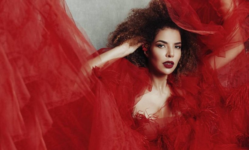 Vanessa da Mata se apresenta em Juazeiro do Norte em março
