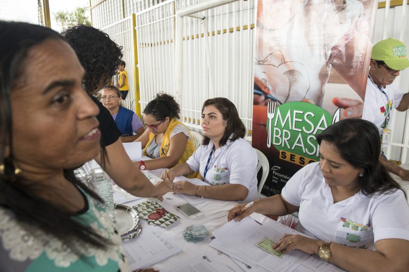 Senac leva qualificação profissional às comunidades beneficiadas pelo Mesa Brasil Sesc