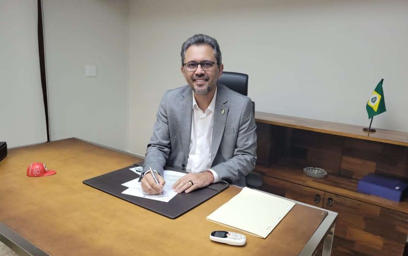 Governador do Ceará sanciona lei que cria selo “Equidade de Gênero e Inclusão”
