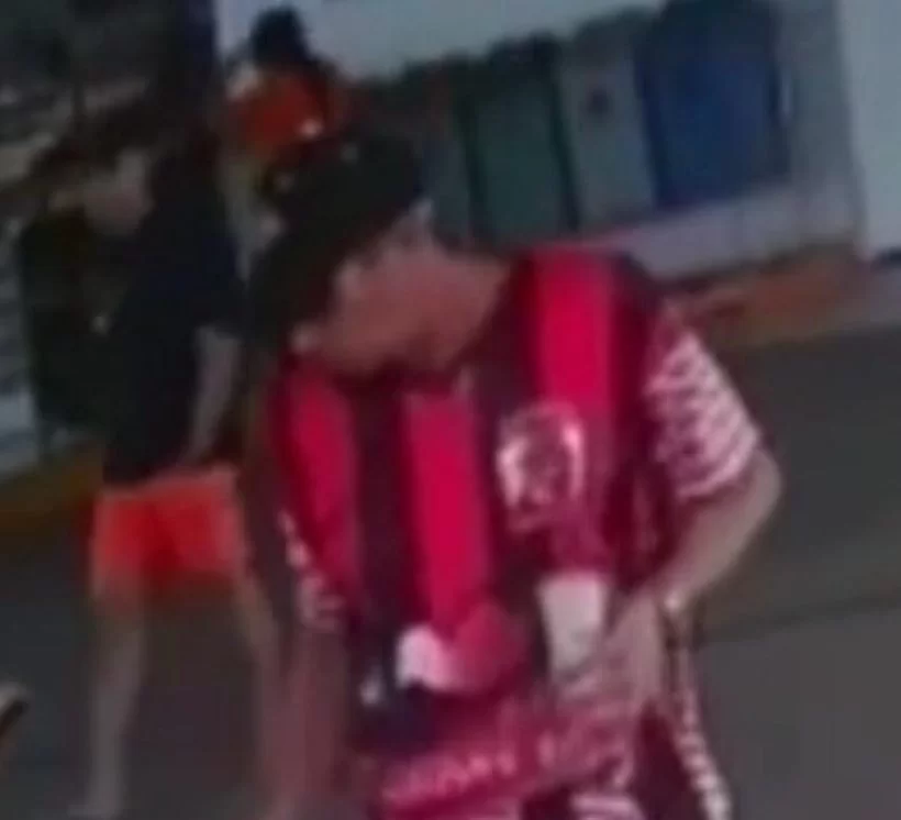 Garçom acusado de matar mulher com facada em posto de gasolina é preso pela Polícia Civil