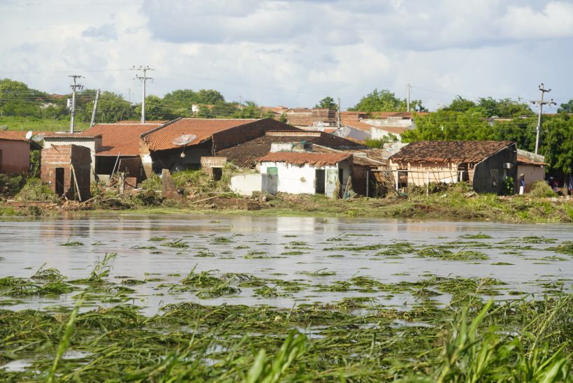 Governo do Ceará inicia pagamento do Aluguel Social a municípios afetados pelas chuvas