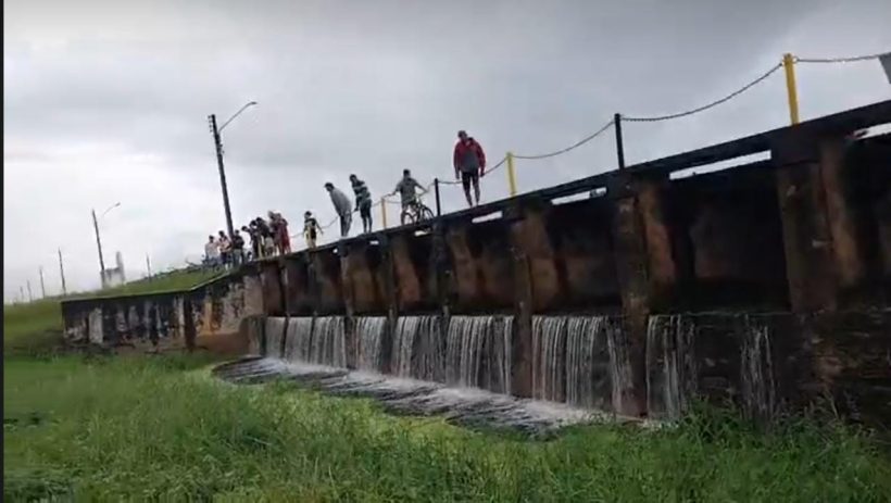 Açude São José III, em Ipaporanga, atinge capacidade máxima