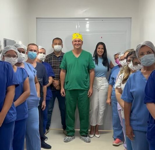 Prefeito Bruno Gonçalves garante aplicação do piso nacional da enfermagem em Aquiraz