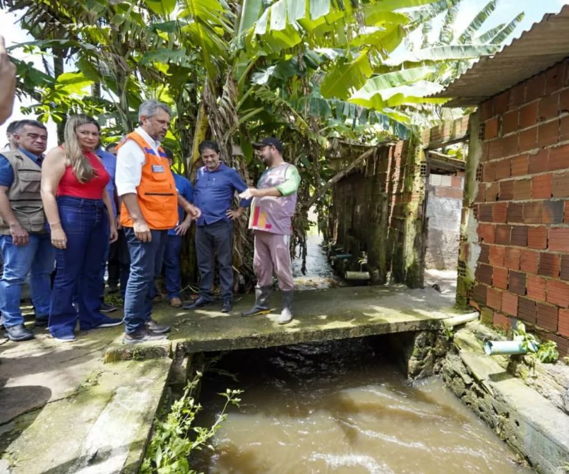 Governador Elmano visita São Benedito para avaliar estragos causados pelas chuvas