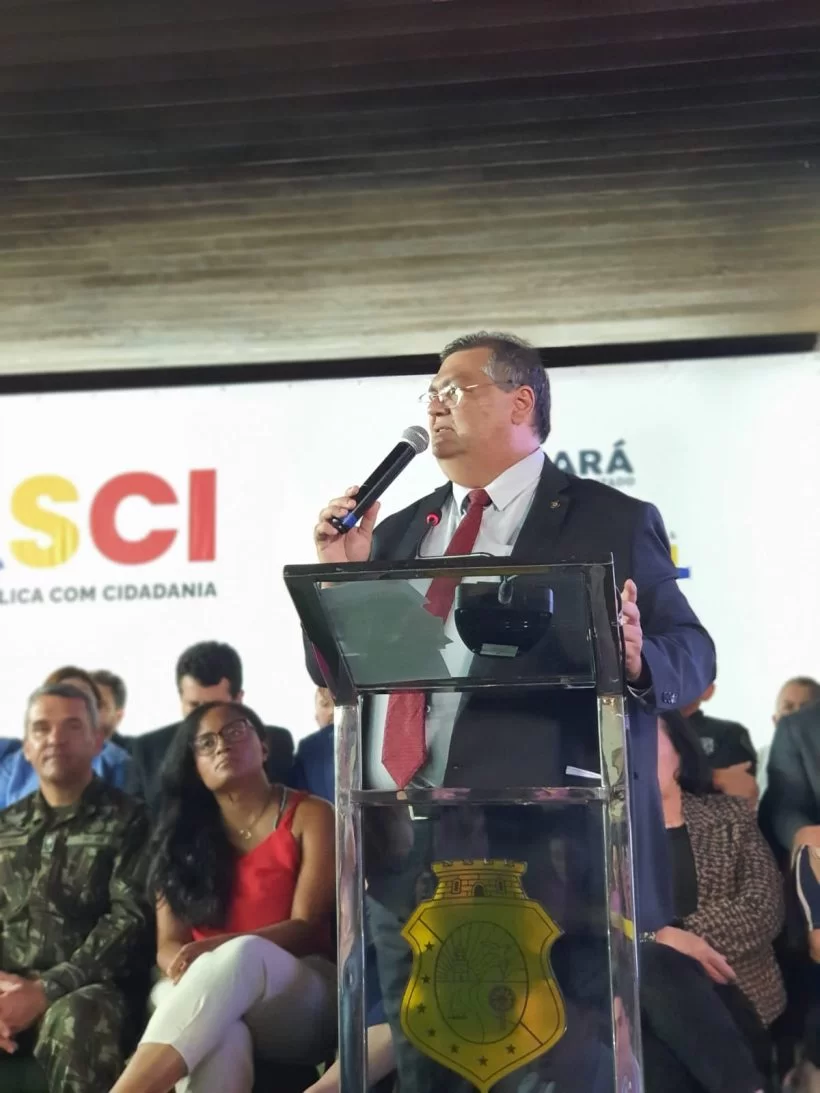 Ministro Flávio Dino respalda investimentos do governador Elmano na segurança