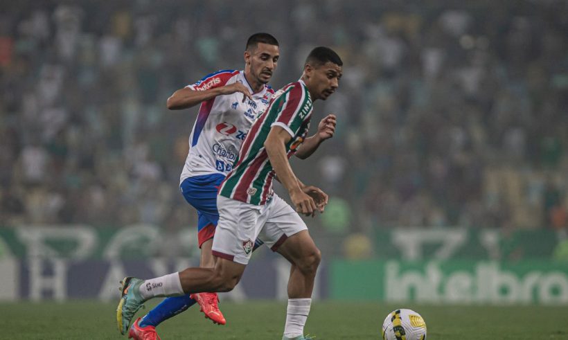Fortaleza e Fluminense jogam de olho na liderança do Brasileiro