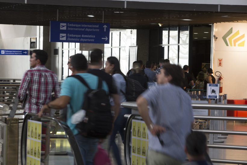 Em 2023, Brasil já recebeu 75% de turistas estrangeiros de todo 2022