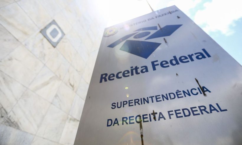 Prazo para entrega do Imposto de Renda termina nesta quarta (31)