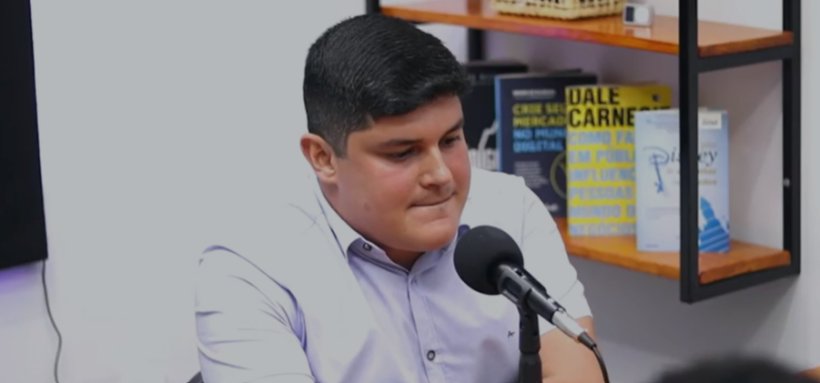 Filho do prefeito afastado de Santa Quitéria faz desabafo e dispara: “confiou em mãos erradas”