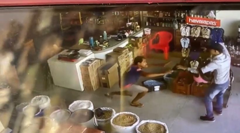 Estabelecimento comercial é alvo de roubo em Canindé; polícia busca suspeito