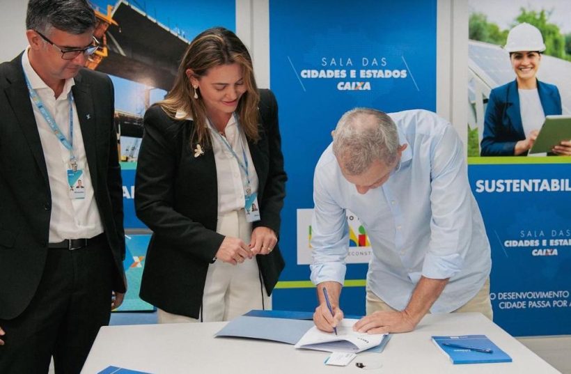 Prefeito de Fortaleza assina contrato de R$ 250 milhões para obras na Capital