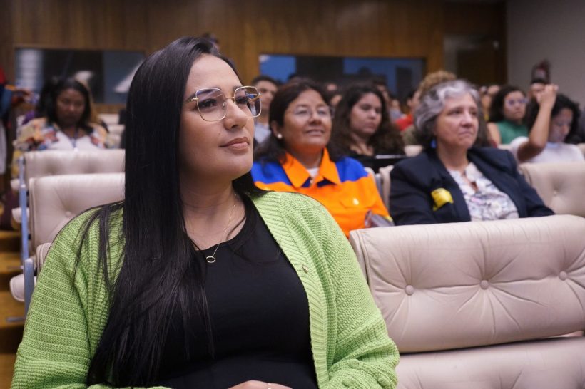 Projeto garante benefícios a empresas que contratarem autistas ou seus responsáveis