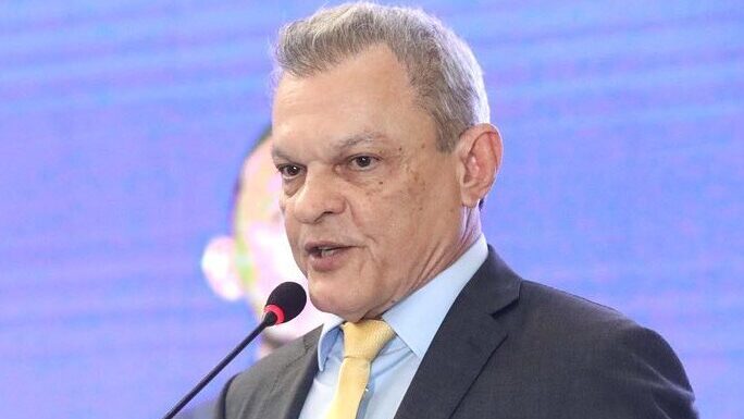 Governo José Sarto é aprovado por 42,4% dos fortalezenses