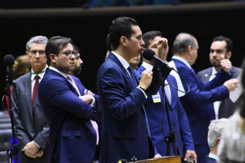 Domingos Neto garante pescado, marisco e camarão no Programa de Aquisição de Alimentos