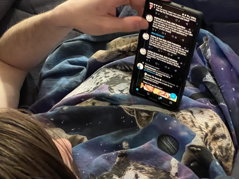 Usuários do Twitter passam a ter limite de leitura diário