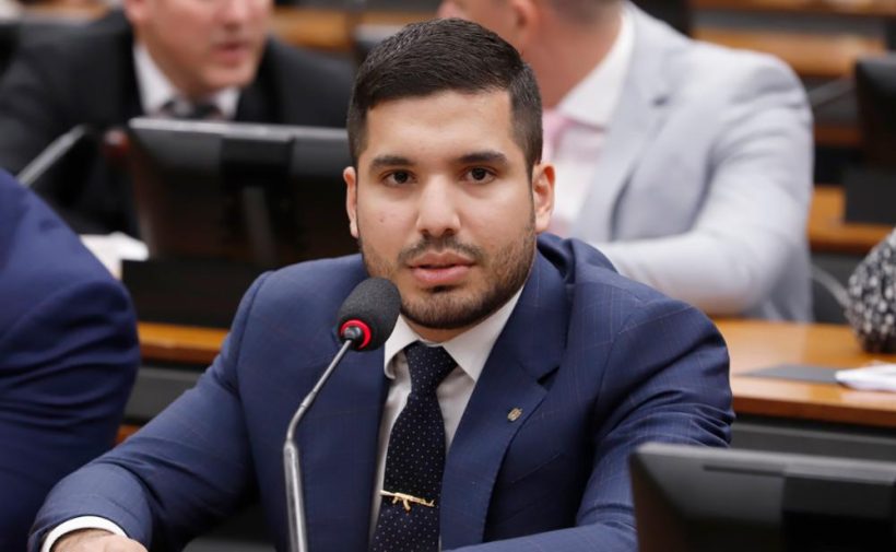 Pastores evangélicos apoiam André Fernandes para Prefeitura de Fortaleza