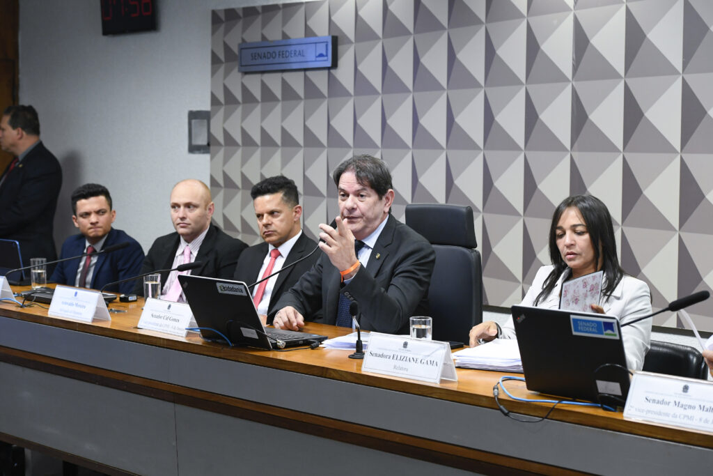 Comissão Parlamentar Mista de Inquérito dos Atos de 8 de Janeiro de 2023 (CPMI - 8 de Janeiro) realiza reunião para ouvir hacker. (Foto: Marcos Oliveira/Agência Senado)