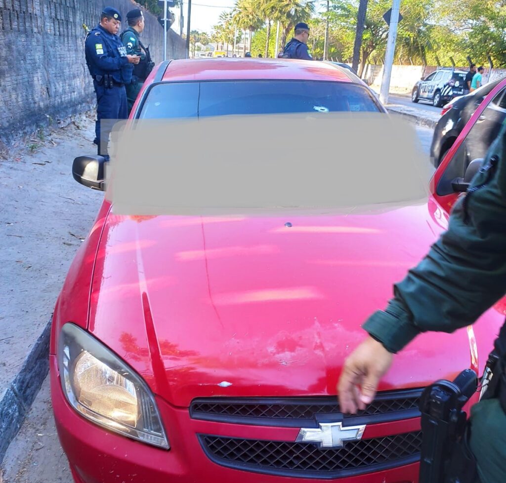 Pai e filho são executados a caminho da escola na Região Metropolitana de Fortaleza