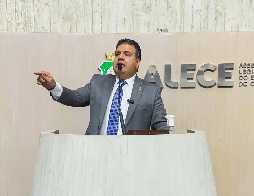 Felipe Mota defende implantação de emendas impositivas pela Alece