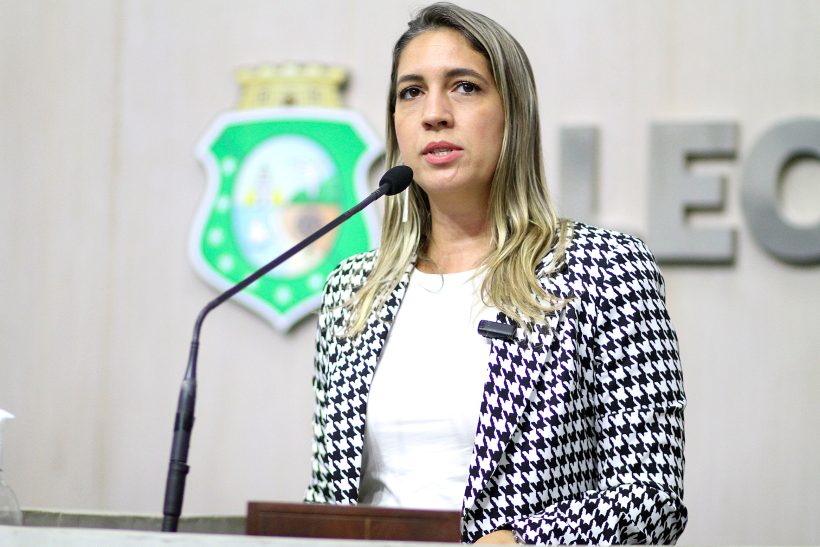 Larissa Gaspar lança pré-candidatura à Prefeitura de Fortaleza e manda recado