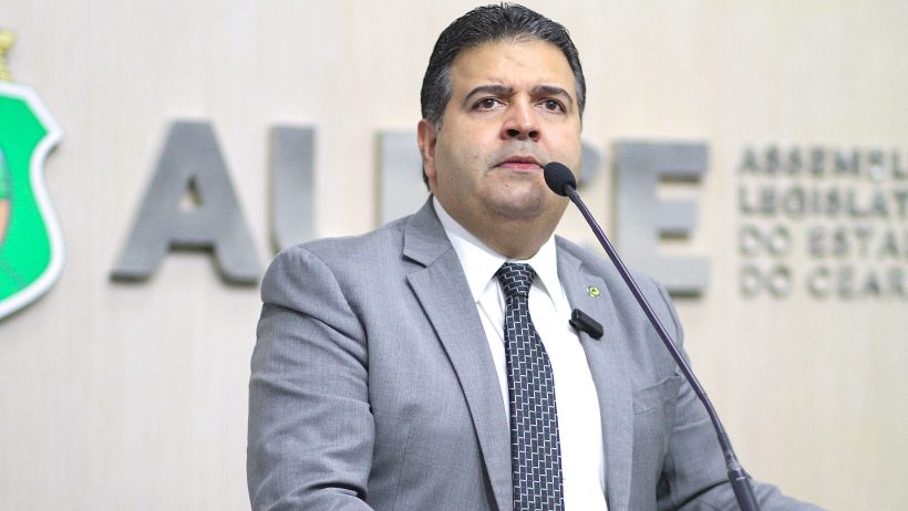 Felipe Mota cobra retratação de vereador que afirmou que autismo é curado com “peia”