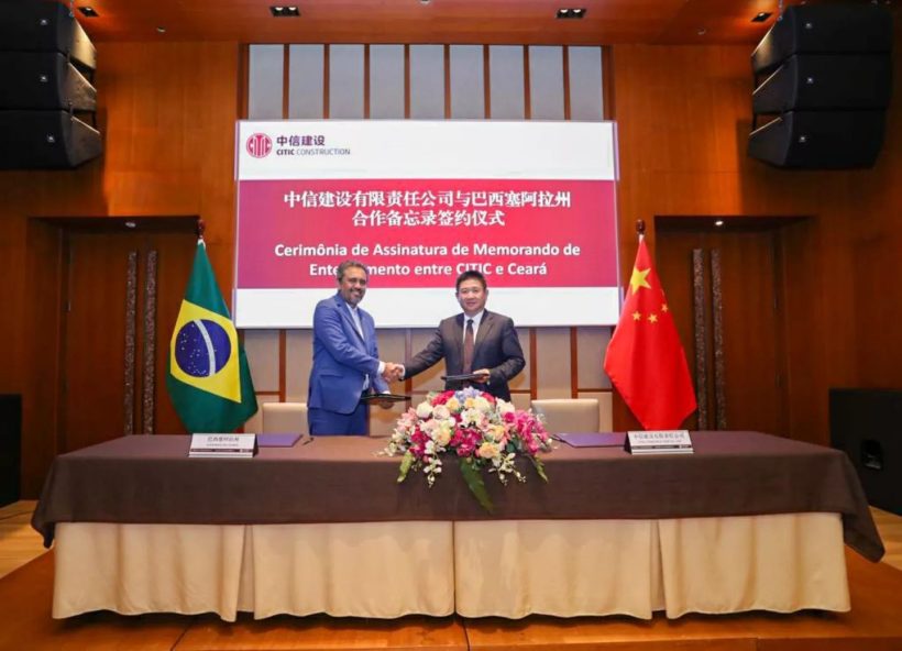 Elmano assina memorando com empresa chinesa para viabilizar projetos no Ceará