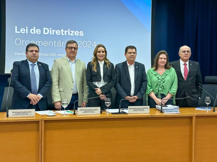 Danilo Forte propõe priorizar investimentos no orçamento de 2024