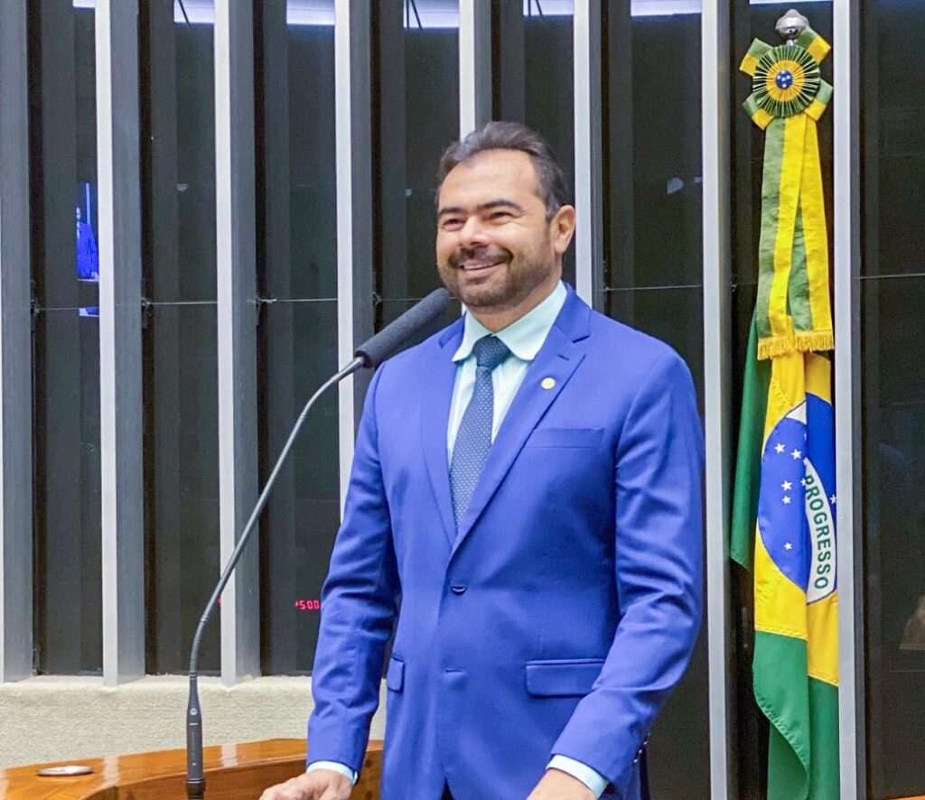 Deputado federal Idilvan Alencar. (Foto: reprodução/Instagram)