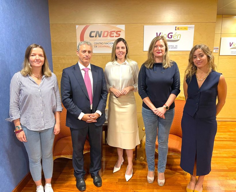 Jade Romero conhece sistema de monitoramento dos casos de violência de gênero na Espanha