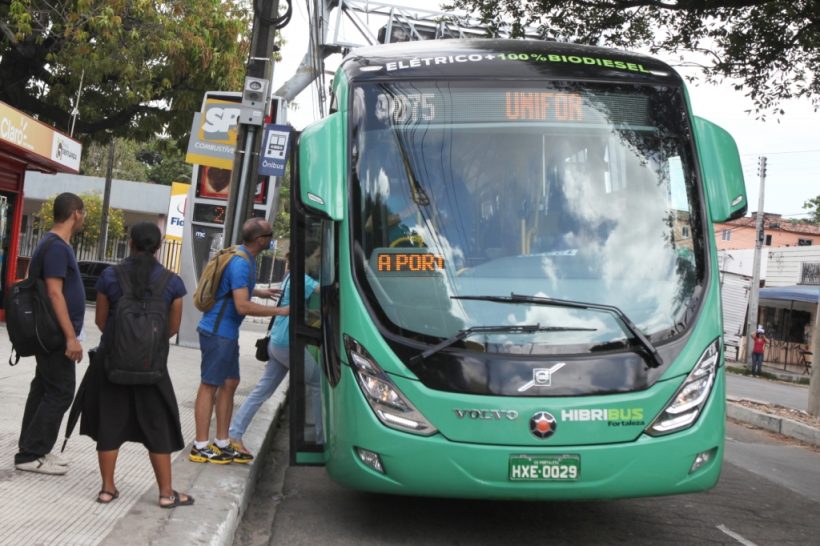 Prefeito de Fortaleza envia à Câmara projeto para implantação de ônibus 100% elétricos